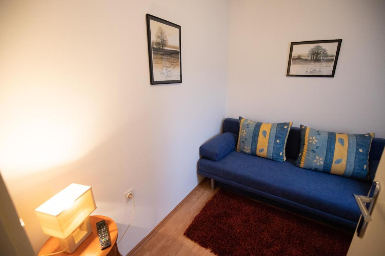 Apartman Excellent - Kuca Za Odmor U Zupanji -Natkriveno Parkirno Mjesto Zupanja Exterior foto