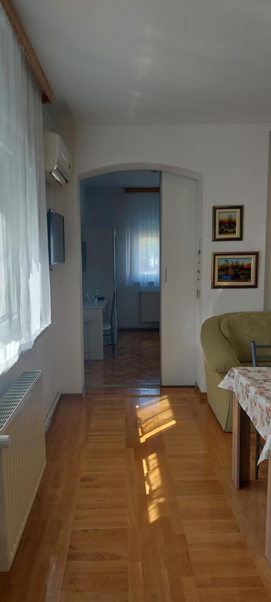 Ferienwohnung Excellent - Kuca Za Odmor U Zupanji Zupanja Exterior foto